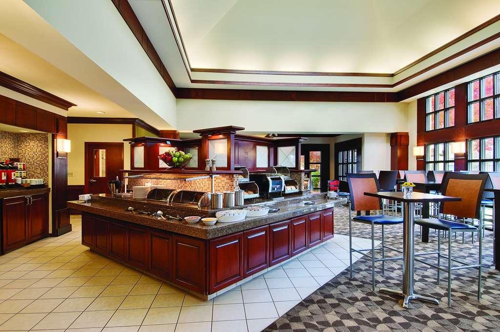 Отель Hyatt House Boston Уолтем Ресторан фото