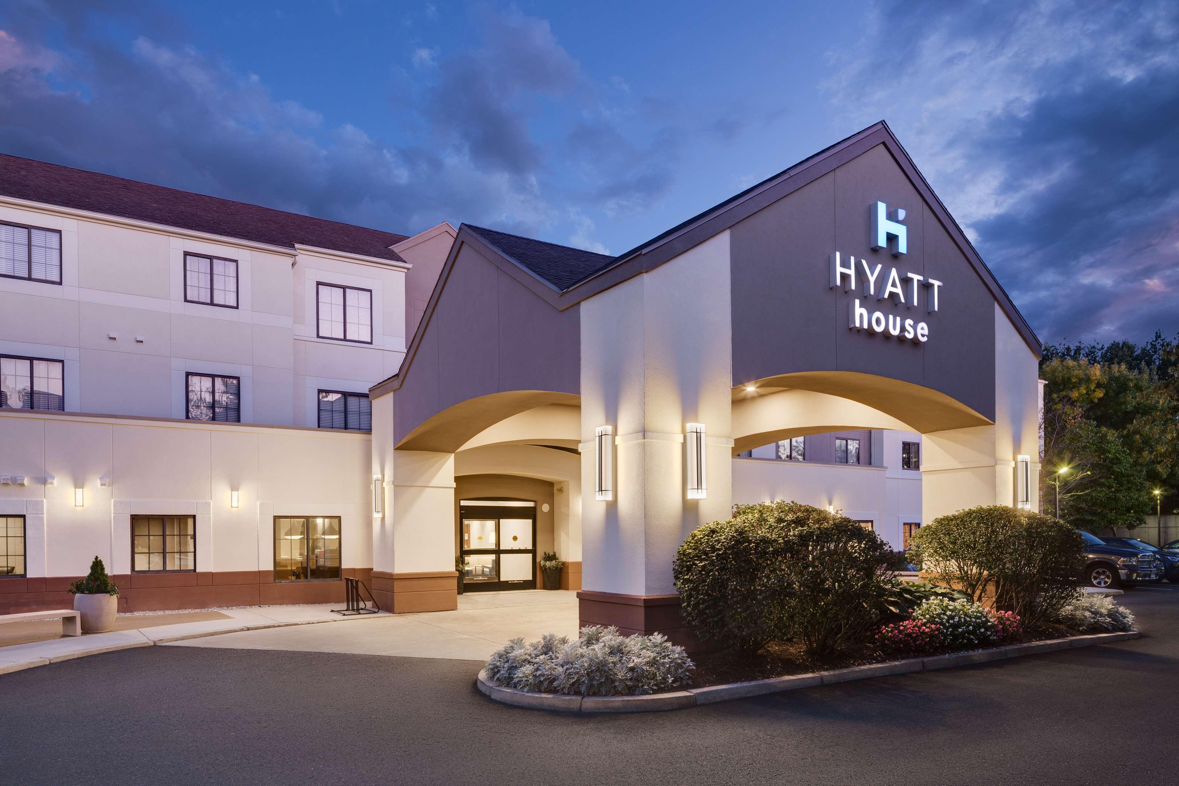 Отель Hyatt House Boston Уолтем Экстерьер фото